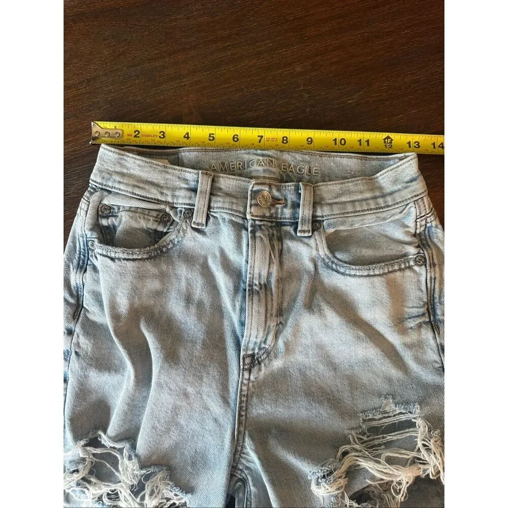 American Eagle destroyed baggy jeans
